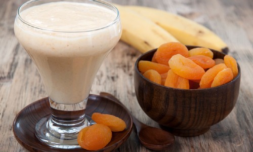 バナナやドライフルーツ