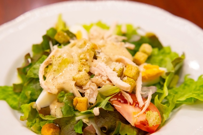 ファミリーレストランサラダ