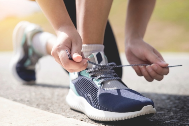 ランニングシューズ