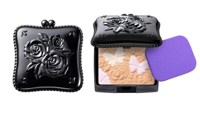 アナスイ　ローズ パウダー ファンデーション