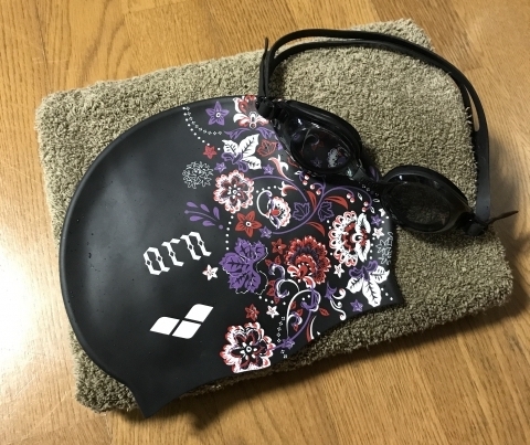 プールに入っても髪を傷ませない３つのポイント