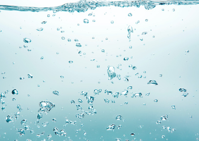 化粧品はほとんどが水!だからこそこだわりたい。今、注目の「発酵液」って何?