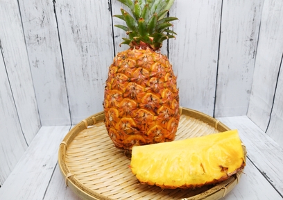 パイナップル