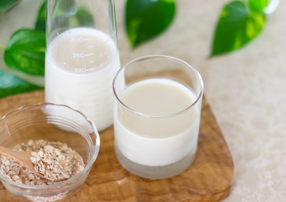 オートミルクとは? SDGSでも注目のオートミルクの使い方を紹介