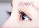 まつ毛カールはダメージ？まつ毛のお手入れも必要？