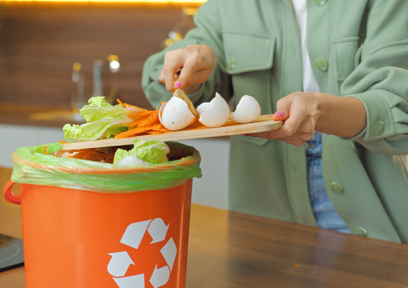 オムツがたい肥に、バス停で藻類を培養……「サーキュラースタートアップ東京」の成果発表会が開催