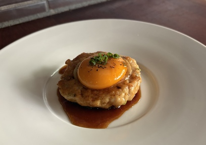 れんこんと鶏つくねのお月見照り焼きヒハツ風味